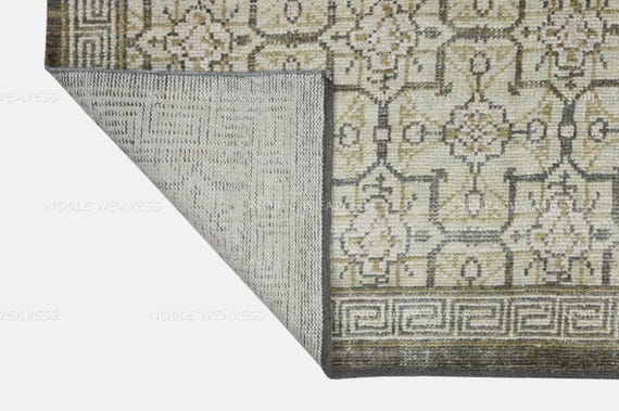 Hand Knotted Oushak Wool Rug: Traditional Geometric Design, 8x10