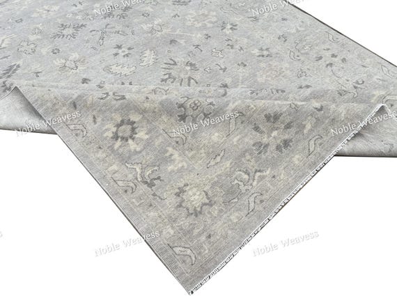 Hand Knotted Wool Rug: Gray & Ivory Oushak Floral, New Zealand Wool