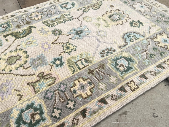 Hand Knotted Oushak Wool Rug: Ivory, Green, Teal Floral Oriental Carpet