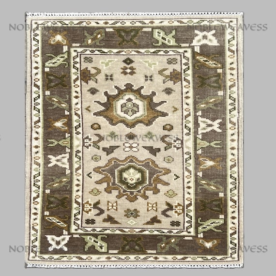 Hand Knotted Oushak Wool Rug: Pink & Red Plaid, Modern Geometric Design