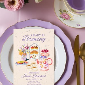 Invito per la festa "Baby is Brewing": tema Tea Party (modello Canva)