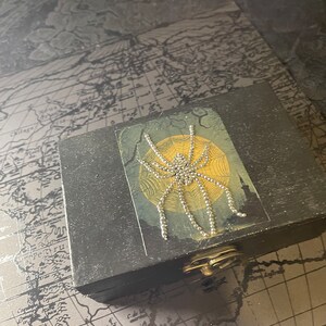 10 Legged Spider (Decorative Box for - Altar; Jewelry; Standard Tarot Deck; Herbs; Trinkets Etc.)