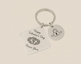Engraved New Home Keychain, Housewarming Gift, First Apartment Keyring
