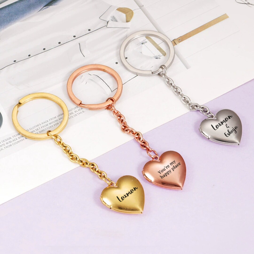 Buy Engraved Heart Locket Necklace Keychain Set: Personalized Couple  Jewelry Online in India