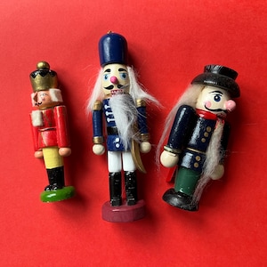 Set of 3 Nutcracker Erzgebirge Figurine Soldier Hussars German Christmas decor Wooden figures Nostalgic Retro Christmas Germany GDR