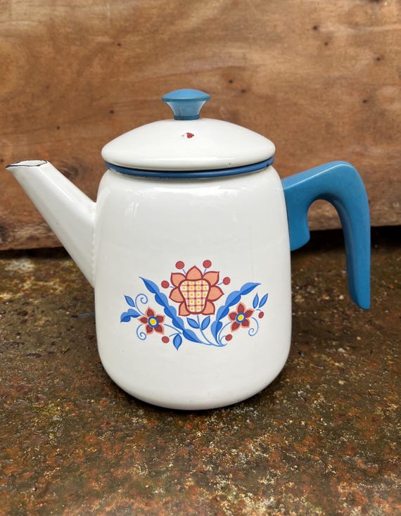 Kockum (kockums) Vintage Swedish Teapot Kettle With Lid Enamelware
