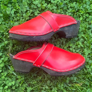 EUR 35 Swedish Wooden and Genuine Leather Clogs Red Retro Model Vintage Footwear Made in Sweden Scandinavian Design