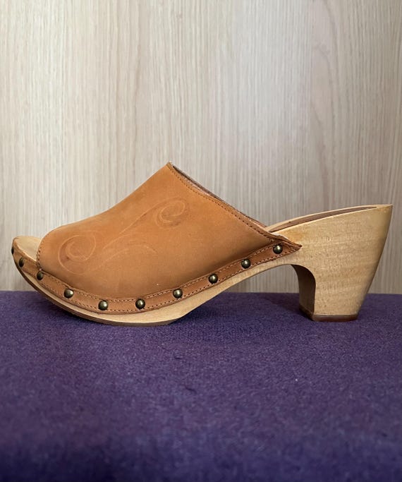EUR 40 MEZCLA Zuecos de madera y cuero genuino curtido marrón