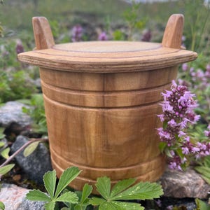 1990 Swedish Vintage Wooden Bucket Trinket with a Lid Decor Gift Made in Sweden Rustic style Handicraft Scandinavian Nordic Folk Crafts