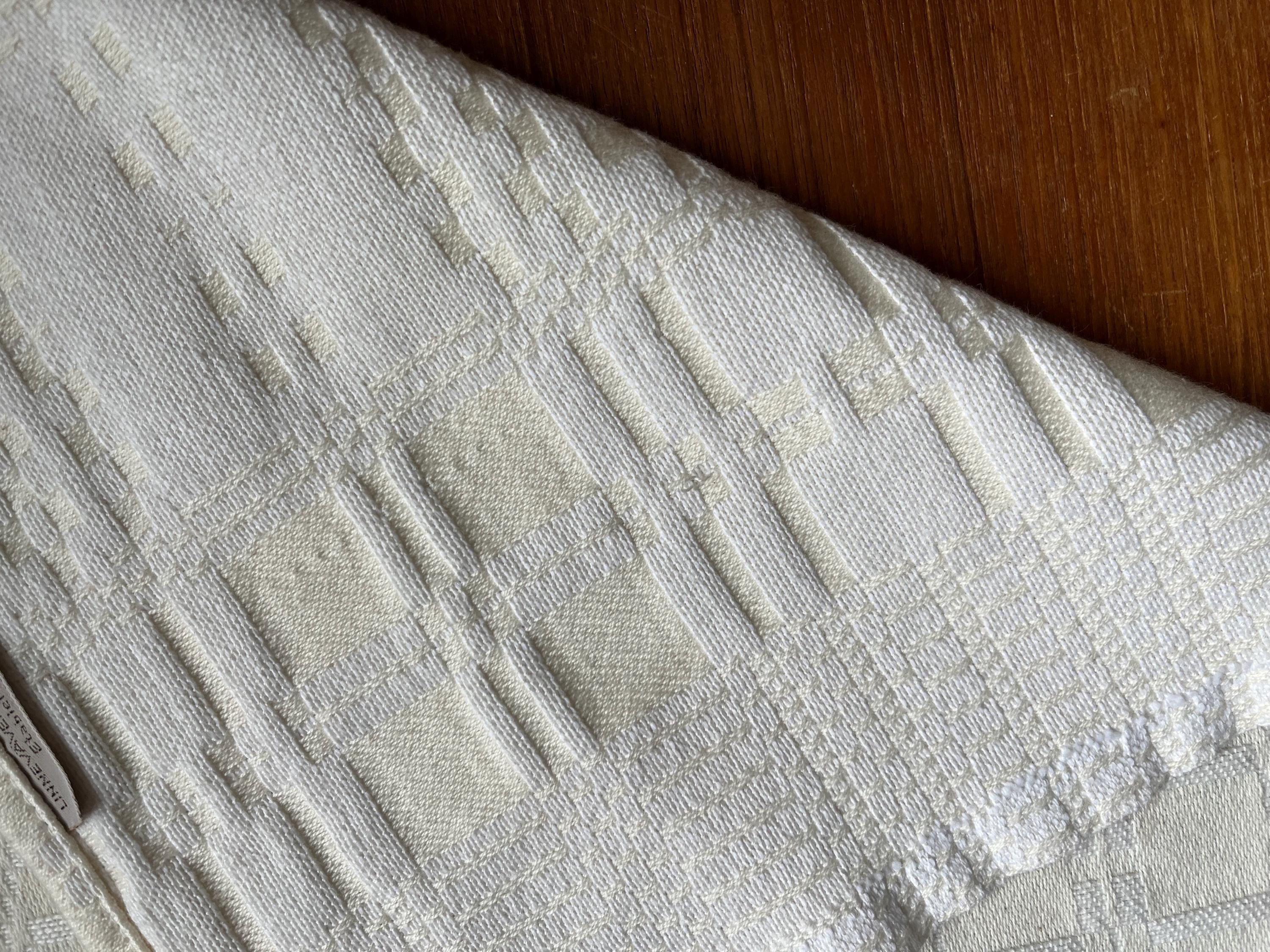 From Sweden＊Vintage 100% linen Cloth・* Linen Woven Vintage Swedish Folk Art Traditional Small Size Table