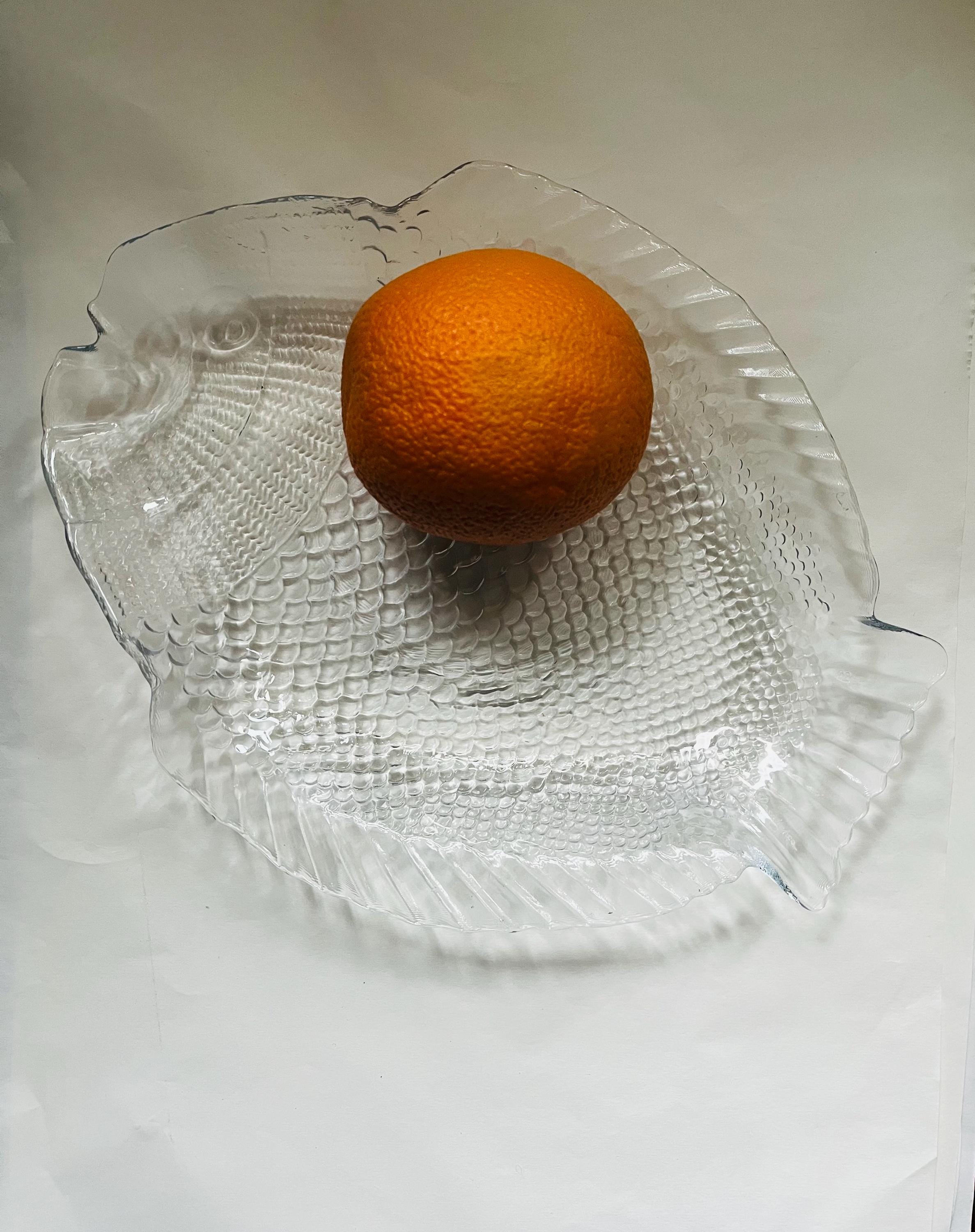 Tasse Vintage Arcopal - Décor Vague, Poisson Et Coquillage - Blanc - Occasion En Bon état - Collection Rétro