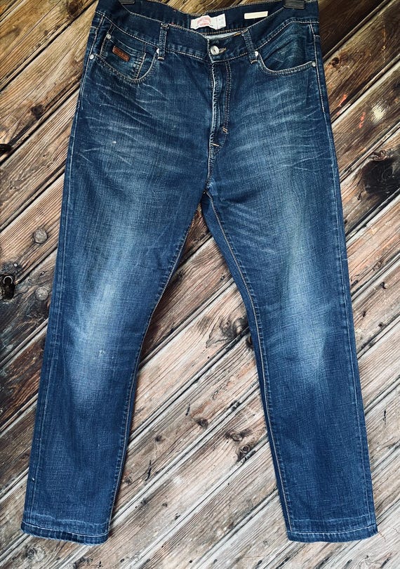 OKIO DENIM | THE HUY LIGHT STONEWASH · JEAN OHOTORO Island Washing 