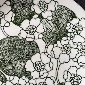 Gustavsberg by Stig Lindberg EMMA Dinner Plate Made in Sweden, Scandinavian Mid Century Modern design, kitchen decor art pottery MCM 1970s