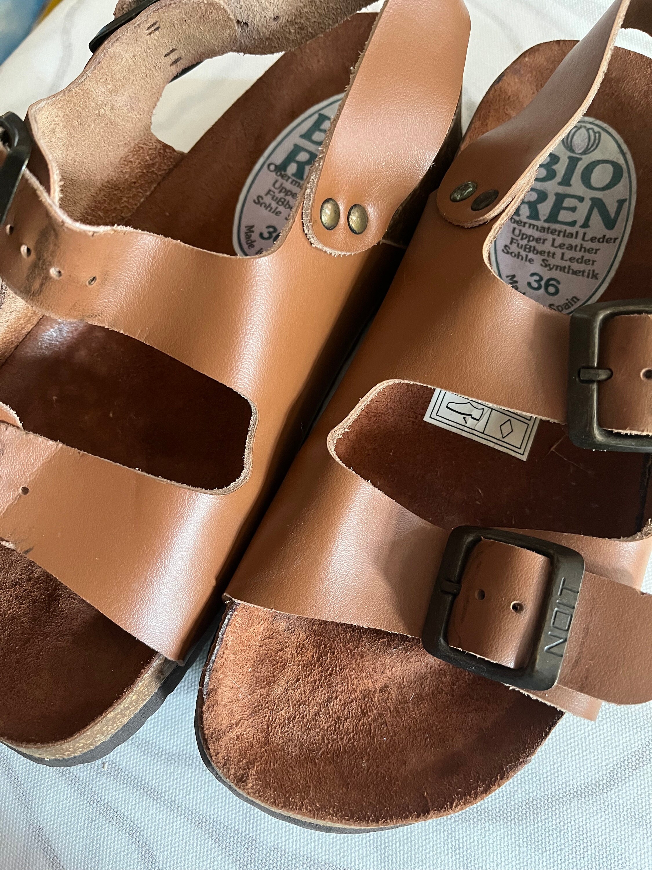 36サイズ　MEDI WESTERN BUCKLE SANDALS Universal Thread Women's Bari Two Band Western Buckle