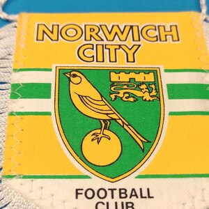 Norwich City 1980s soccer football handmade fait-main pennant fanion wimpel unique vintage rare decorative super item afbeelding 2