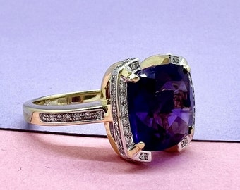 solid 14K White Gold Ring with Cushion-Cut Amethyst and natural Diamond Accents"