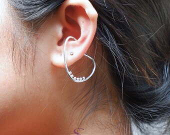 Bali Handmade Jewelry Unique Earcuff 925 Sterling Silver Handmade for gift , fashion and everyday wear jewelry.