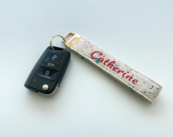 Llavero de tela personalizado: llavero de pulsera de algodón teñido a mano