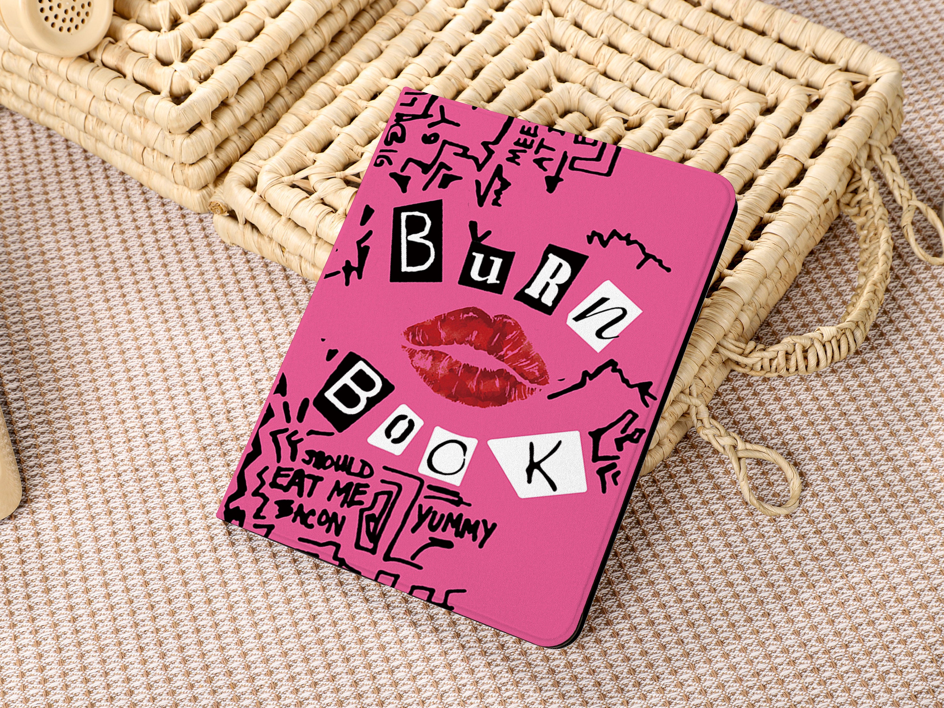 Burn Book iPad Case avec portecrayon pour iPad 10/9/8 Etsy France