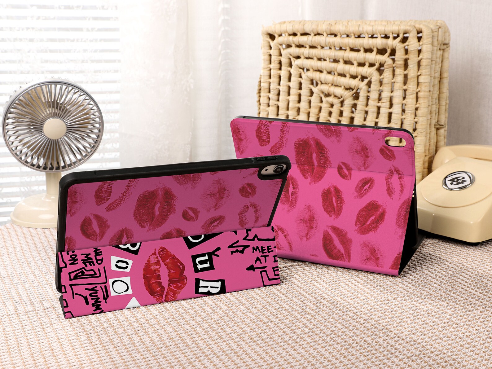 Burn Book iPad Case With Pencil Holder for iPad 10/9/8, 10.21112.9