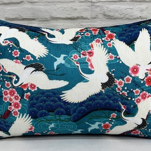 Crane Cushion Case, Japanese Cushion Case, Japanese Cranes Pillow Sham, Animal Pillow Case, Pillow Cover, Pillow Cases,  Decorative Pillow,