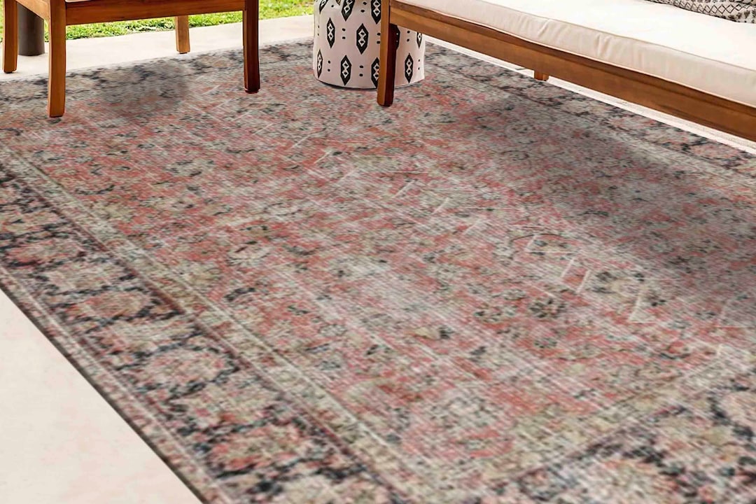 Red and Black Rugs, Floral Rug, Faded Rugs, Oriental Rug, Turkish Rug ...