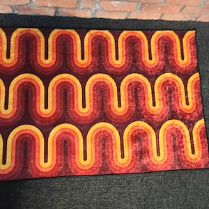 Brown Groovy Retro 70&#39;s Rugs, Mid Century Rug, Boho Rugs, Modern Rugs, Car Mat, Gift For The Home, Housewarming Gift, Cool Rug, Trendy Rug,