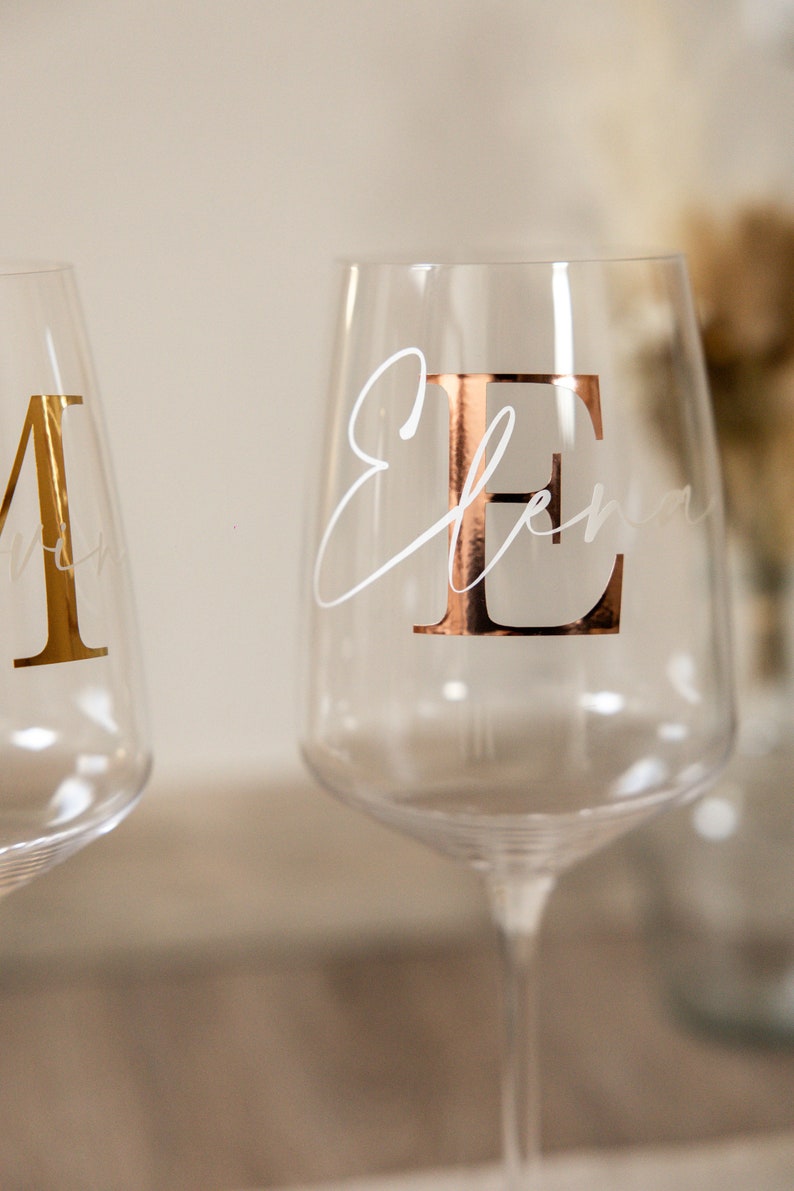 Personalisiertes Weinglas Vinyl Wein Geschenkidee Glas Initialen Hochzeit JGA Party Bild 4