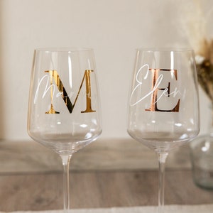 Personalisiertes Weinglas Vinyl Wein Geschenkidee Glas Initialen Hochzeit JGA Party Bild 3