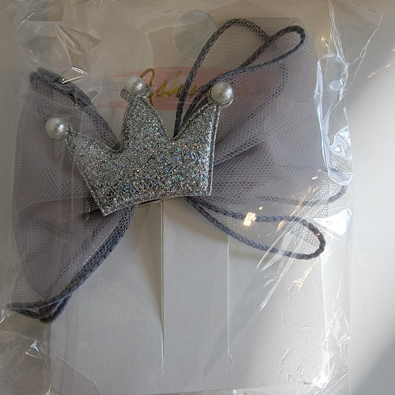 Princess Hair Bow - Etsy