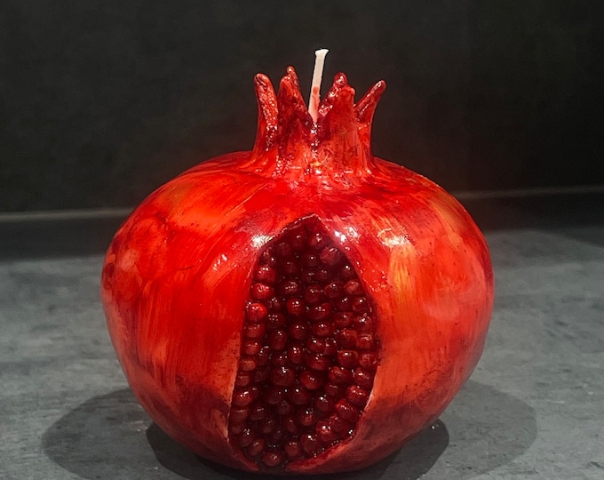 Pomegranate candle