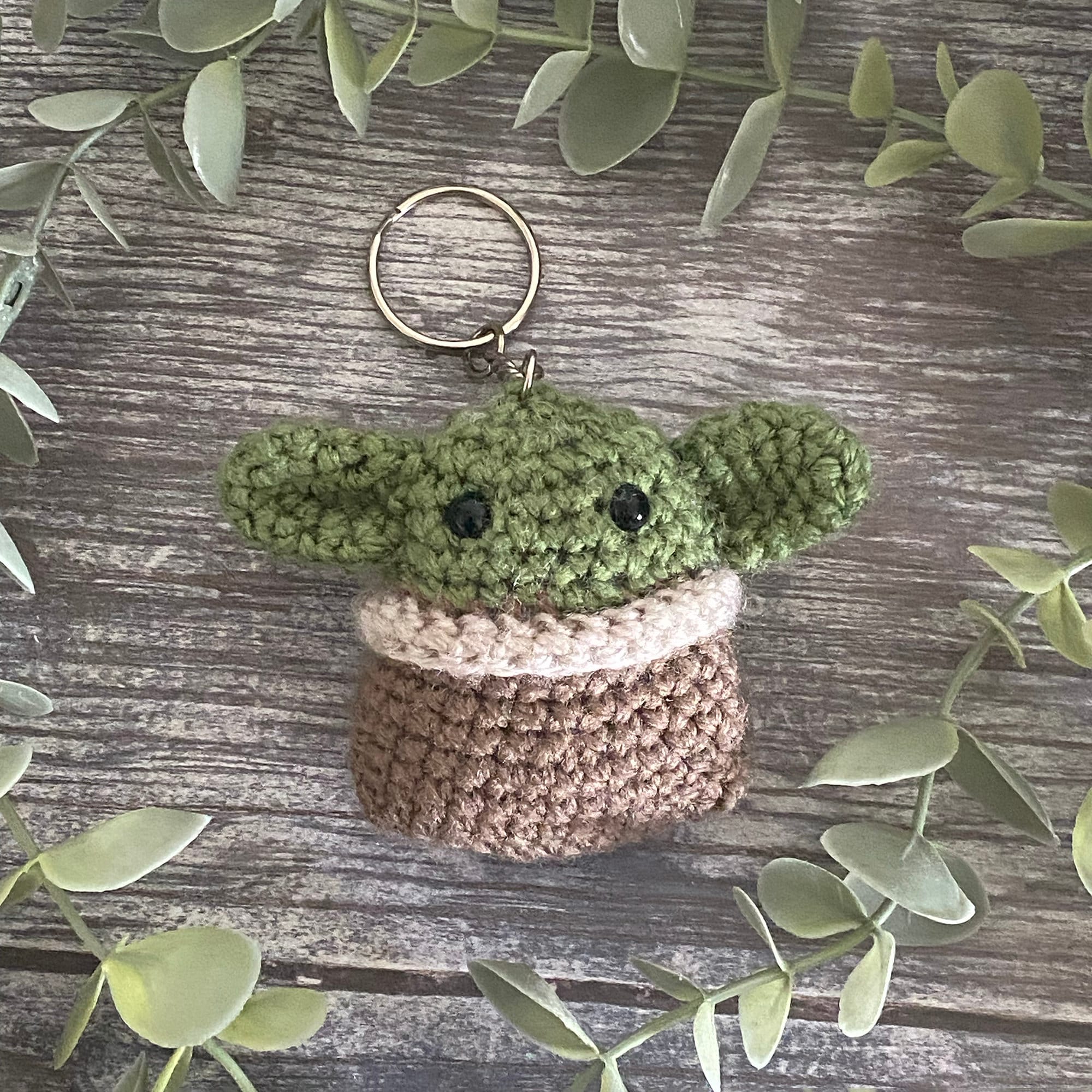 Handmade Crochet Grogu Keyring Baby Yoda Keychain Star Wars Mandalorian Gift Star Wars Fan Gift