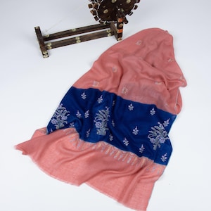 Handwoven Tie-Dye Pashmina Shawl: Cashmere Stole with Sozni Embroidery