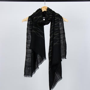 Hand-Embroidered Black Pashmina Shawl: Kashmiri Cashmere Wrap, 28x80&quot;