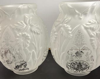 Antique Victoria Frost To Clear Kerosene Lampshade