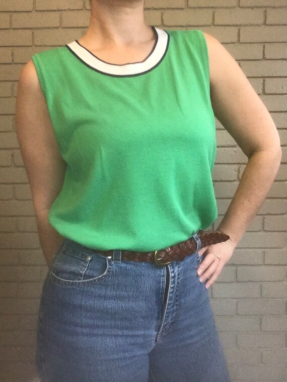 Kelly Green Sleeveless Southern Lady Top - Size L - image 2