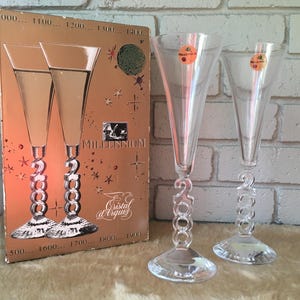 Cristal d&#39;Arques Millennium Champagne Flutes: Y2K Collectible Set