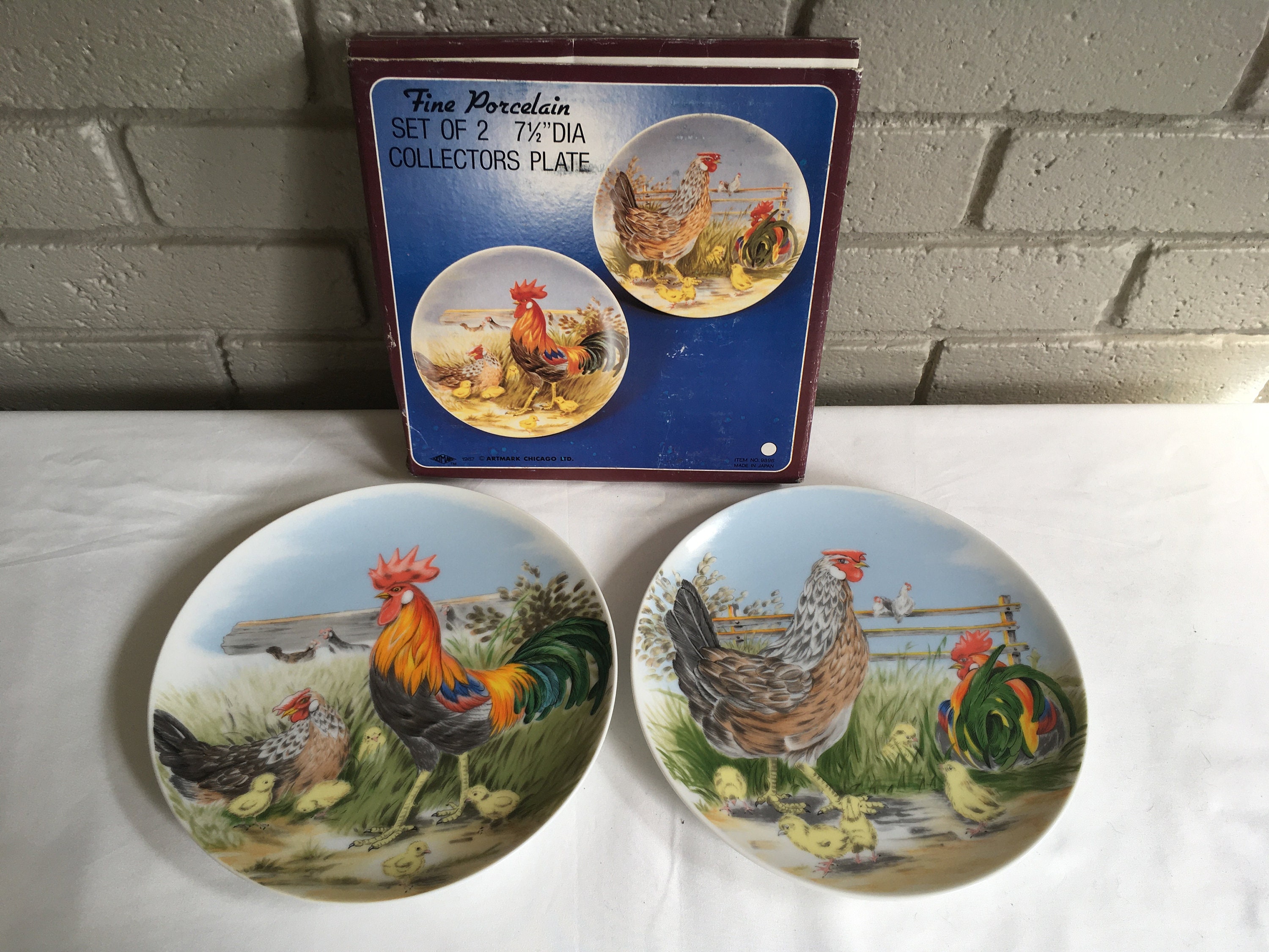 Set of Vintage Chicken Rooster Basket Measuring Cups and Creamer Japan