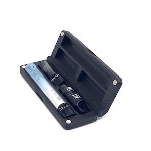Custodia Elfa TURBO Elfbar + 2 Pod: chiusura magnetica, spazio per sigaretta elettronica – compatibilità universale, protezione dalla polvere, vari colori