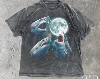 Shark Howling at Moon Vintage 90s Graphic Shirt, Retro Great White Shark Wildlife Y2k Top