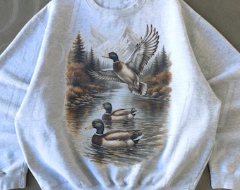 Retro Duck Nature Sweatshirt , 90s Vintage Wildlife Mallard Pullover, Boho Unisex Cabincore Crewneck Cozy Season Rustic Cabin Shirt