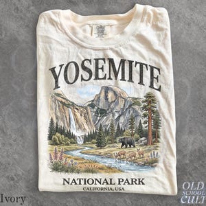 Yosemite National Park Vintage 90s Graphic T-Shirt, Retro Comfort Colors® California Wildlife Bear USA Unisex Tee