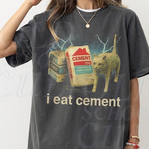 Camiseta gráfica vintage de los 90 con el gato maldito &quot;Me como cemento&quot;, camiseta divertida con meme de gato Retro Comfort Colors®, regalo irónico para amantes de los gatos, camisetas de vergüenza ajena