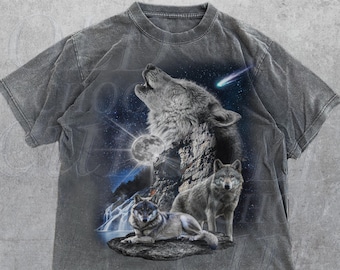 Wolf Family Vintage T-Shirt, Wolves Howling at Moon, Wild Free Wolves Pack, Loyal Gray Wolf Dog Animal Shirt, Vintage Distressed Alpha Shirt