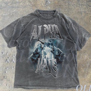 Camiseta gráfica vintage Alpha Male Wolf Howling, estilo retrô Wolves anos 90, camiseta estilo rap, camisetas Wolf Emo Meme, presentes engraçados para camisetas, Wolf Sigma