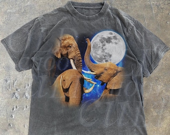 Three Elephants Moon Vintage 90s Graphic T-shirts, Vintage Elephants Nature Tshirt, Elephant Lovers, Funny Weird Graphic 90s Safari Tee