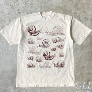 Vintage Snails Tattoo Style Tshirt, Retro Whimsigoth Witchy Goblincore Shirt, Snail Fairycore Cottagecore Snail, Vintage 90s Art Nature Tee