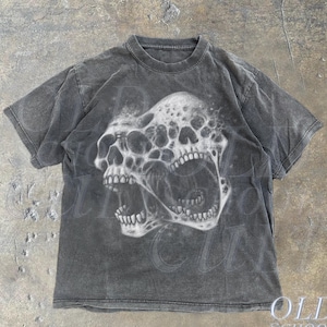 Screaming Skull Vintage 90s Graphic Shirt, Skeleton Y2k Goth