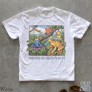 Friends in High Places Frog 90s Shirt, Colorful Tree Frog Graphic Tee, Poison Dart Frog Lover Gift, Amphibian Nature Herpetology T-Shirt White