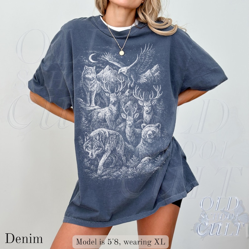 Koszulka z nadrukiem Wildlife Forest Animal, Koszulka z motywem wilka, jelenia, niedźwiedzia, Czarna koszulka Comfort Colors®, Bluzka myśliwska w stylu vintage, Rustykalny prezent na zewnątrz zdjęcie 6